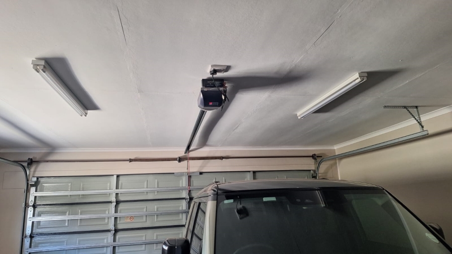 3 Bedroom Property for Sale in Stilbaai Wes Western Cape